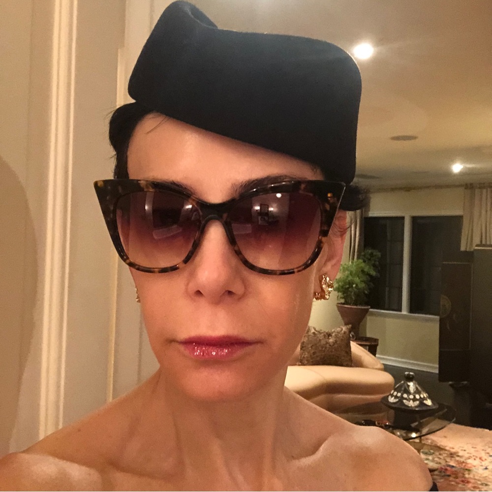 Sur La Tete Pillbox “Stewardess” Hat